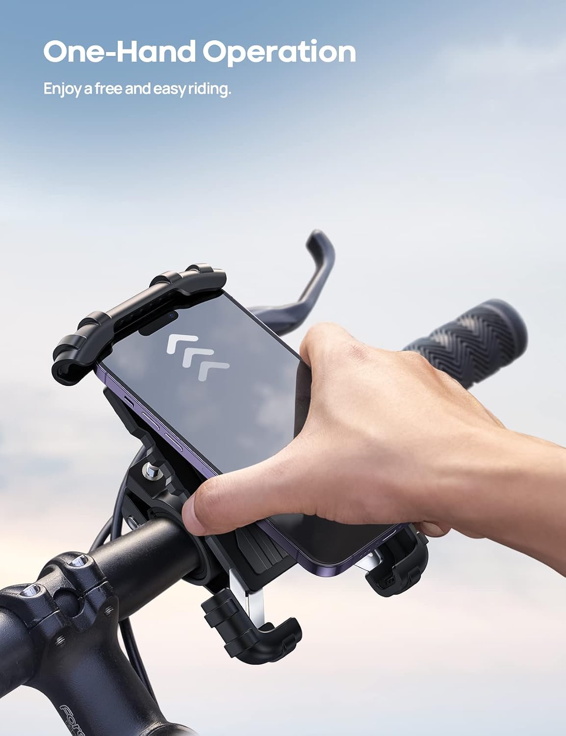 One-hand operation on a bike handlebar